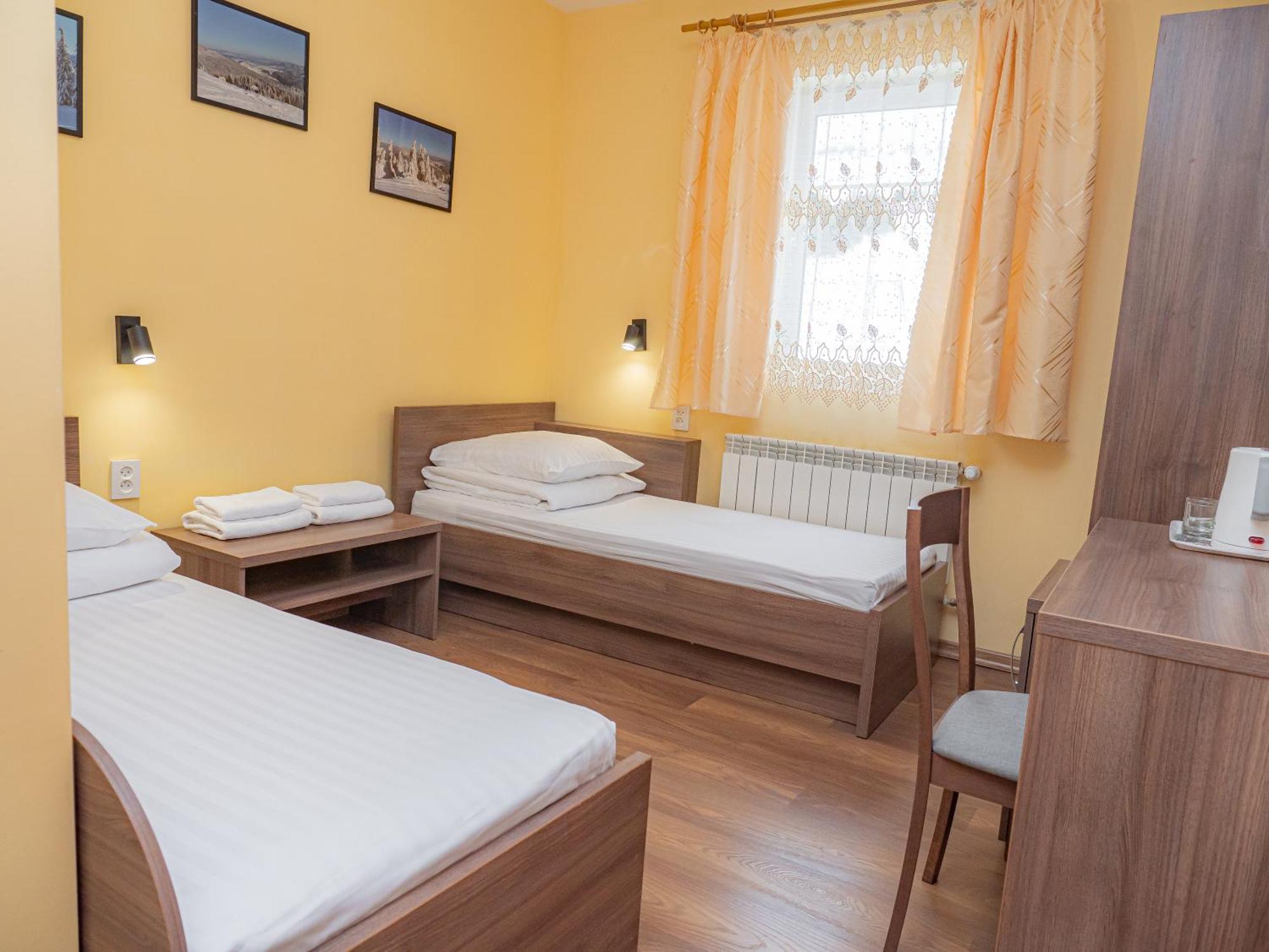 Оаза Hotel Dragobrat Bagian luar foto