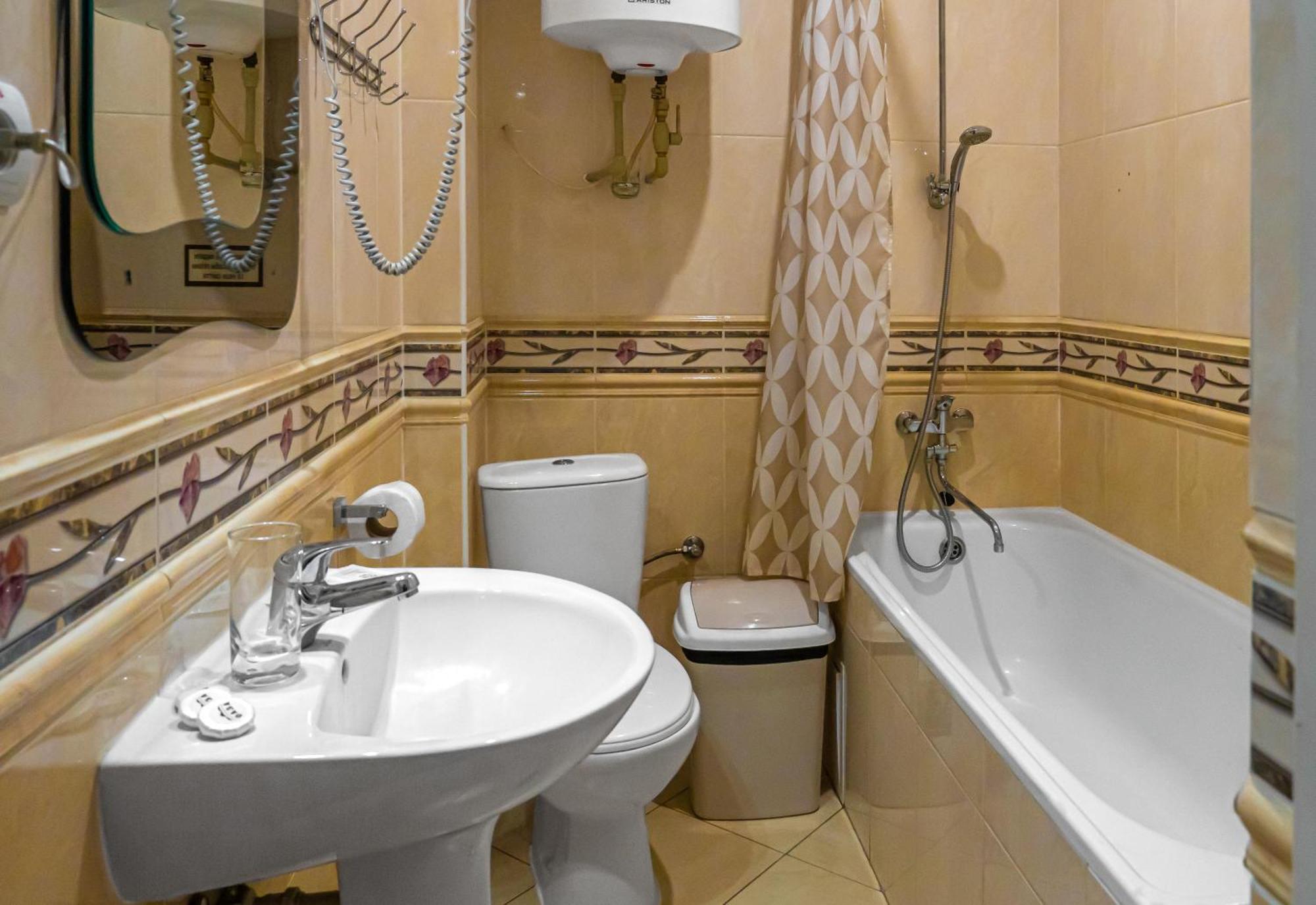 Оаза Hotel Dragobrat Bagian luar foto