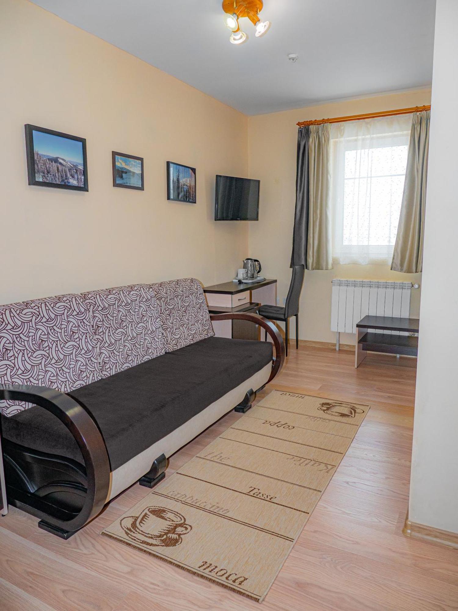 Оаза Hotel Dragobrat Bagian luar foto